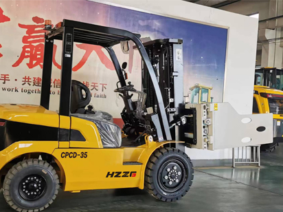 One of the common attachments of forklifts