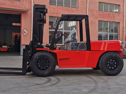 New Order from Peru Customer-10 Tons Diesel Forklift