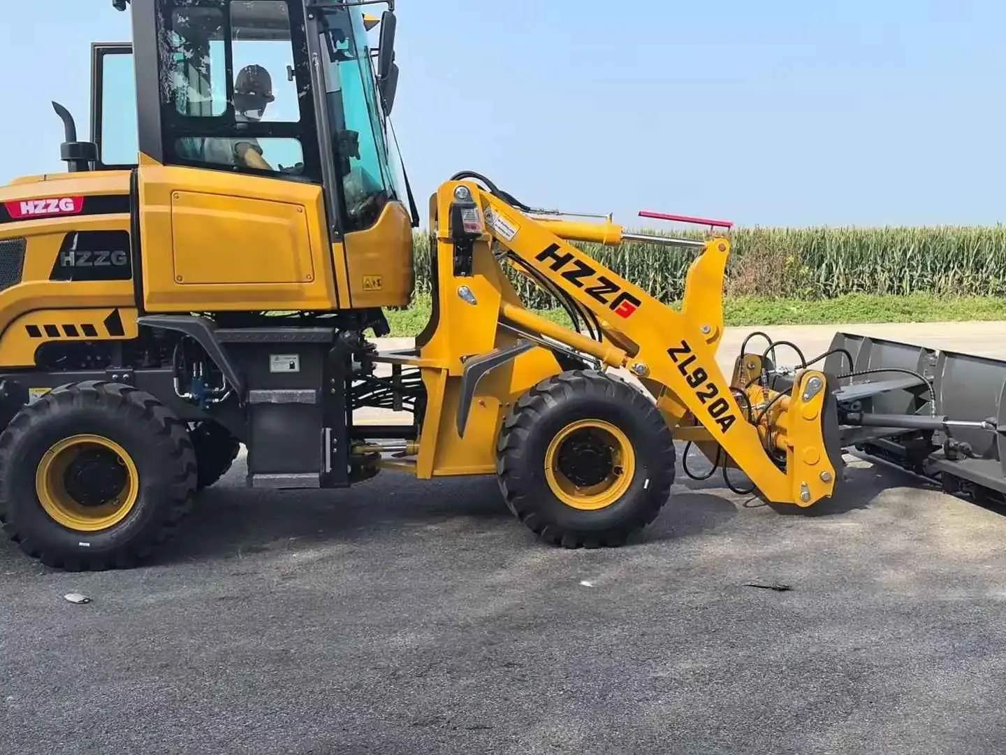 Wheel Loaders and Snow Removal What Actually Works When Winter Stops Being Polite