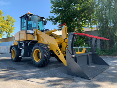 Bucket taille T pour chargeuse à roues ZL 930