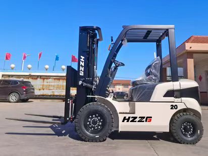 New 2-Ton Diesel Forklift Powered by Kubota V2403 Engine