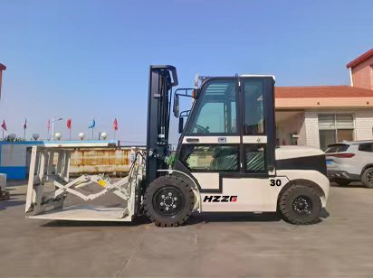 Versatile 3Ton Diesel Forklift