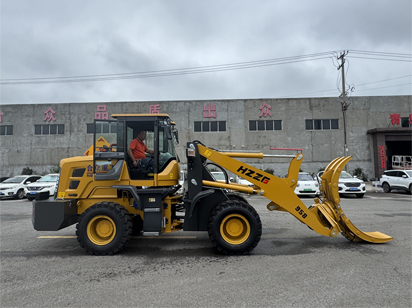 HZZG Innovation: ZL920 Wheel Loader with 360° Rotational Clamp – The Ultimate Handling Specialist