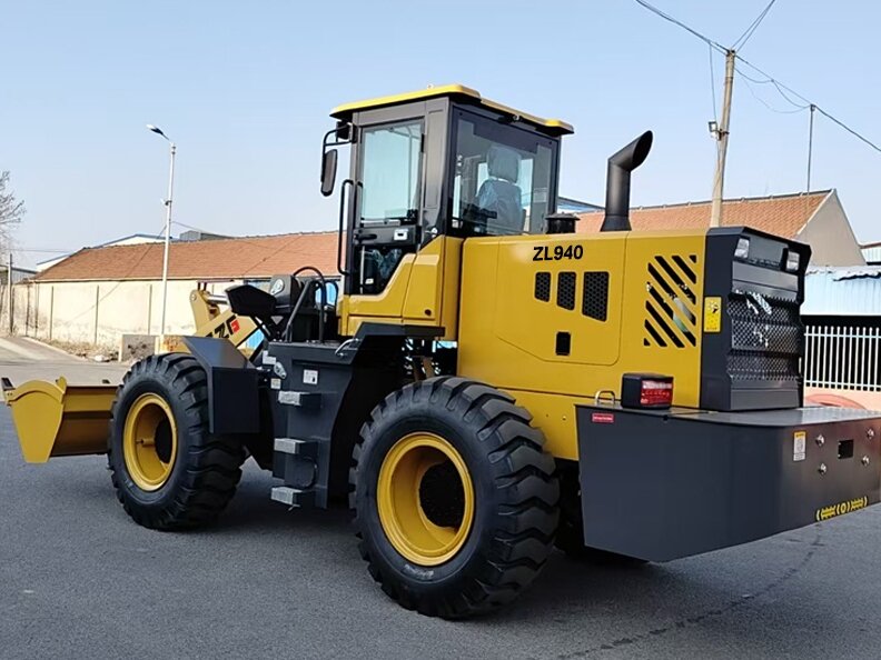 How Does ZL940 Mini Wheel Loader Improve Efficiency